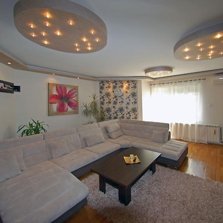 Franstal Apartments Белград Экстерьер фото