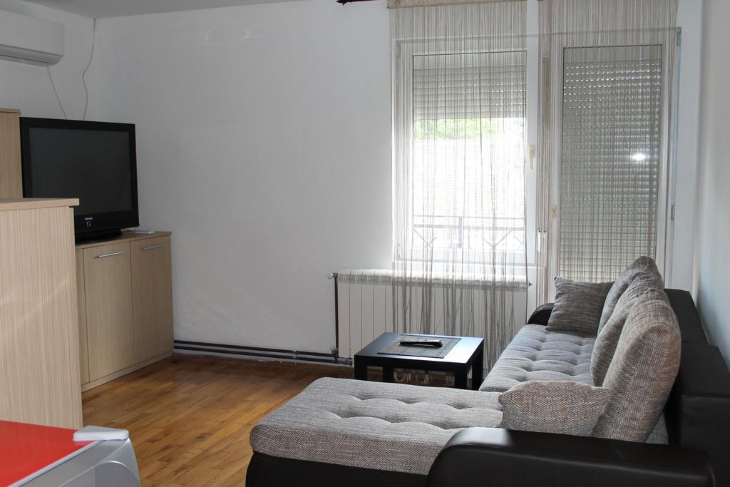 Franstal Apartments Белград Экстерьер фото